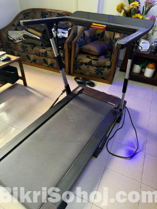ইলেক্ট্রনিক ট্রেডমিল(Motorized)